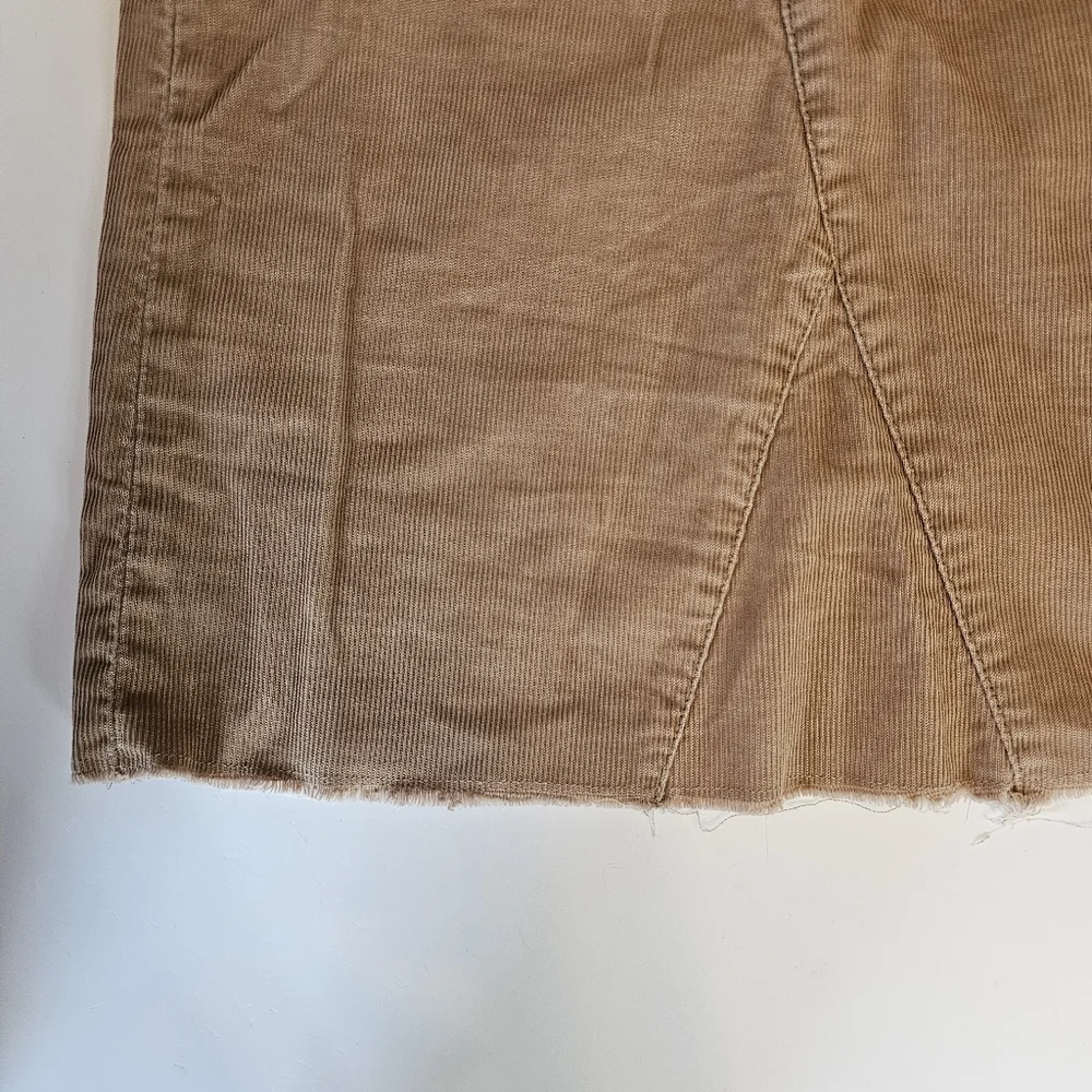 GAP Tan Corduroy Raw Hem Pencil Skirt Size 6 Y2K